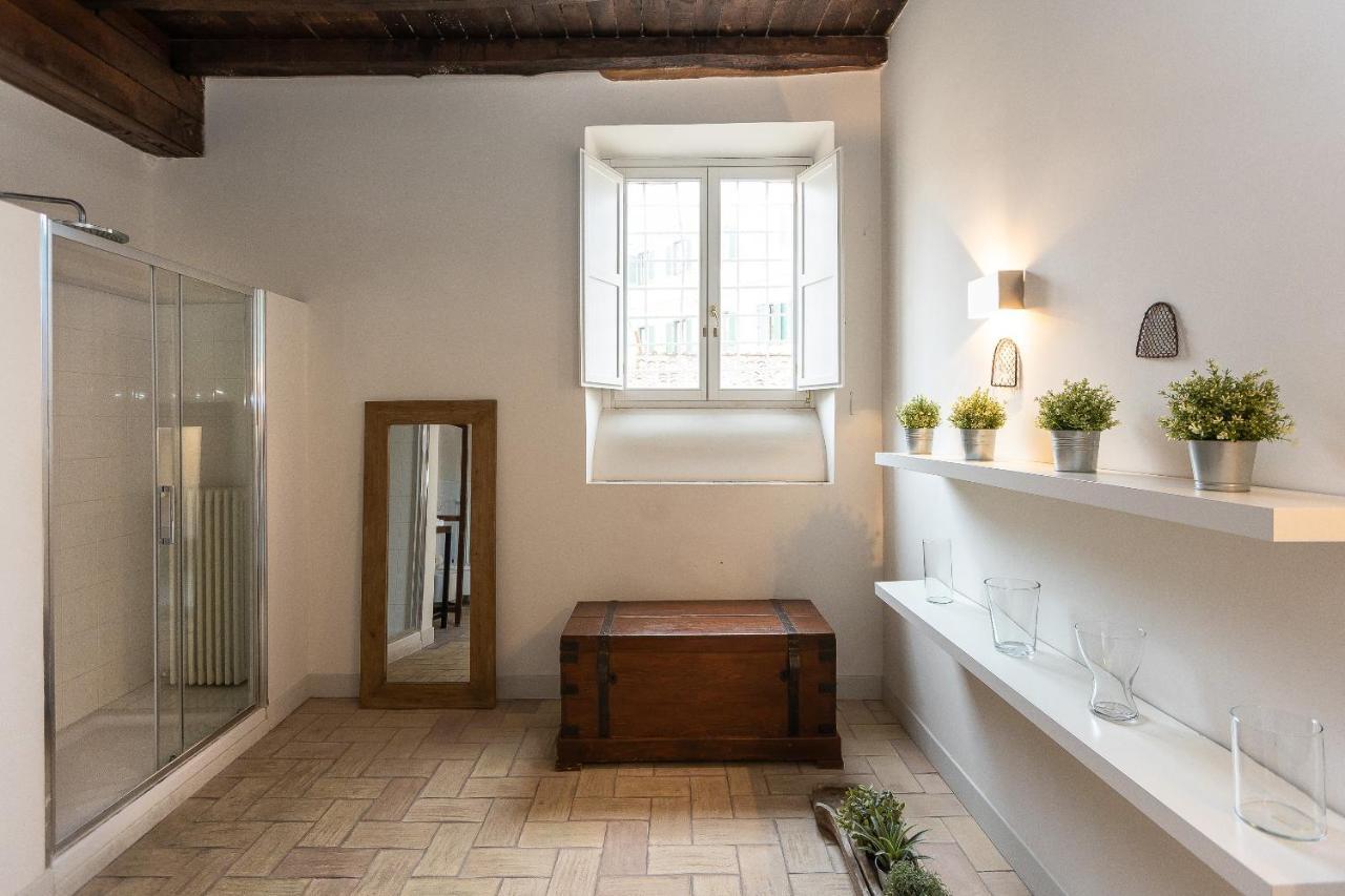 Rome Historical Apartment - Arco Dei Banchi المظهر الخارجي الصورة